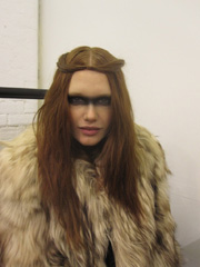 Jena Theo show backstage